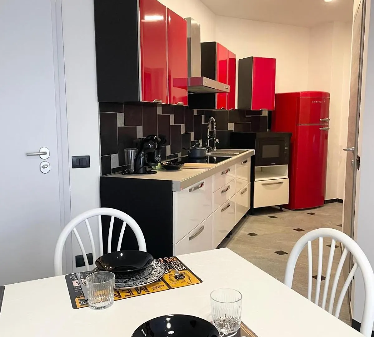 Bnbook Residenza Balzarotti Rho 0*,  Italy