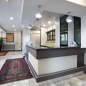 Hotel Esperia, Rho