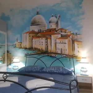 Couette-café Bed Stazione, Rho